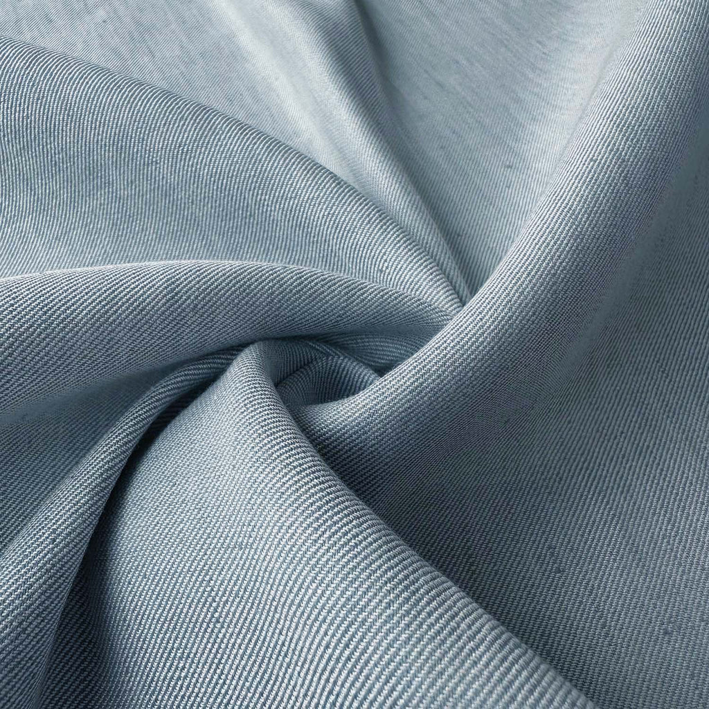 Produktfoto von unserem Leinenstretch in der Farbe Chambray Sky