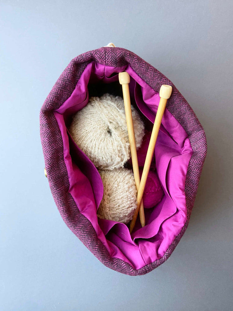 Projekttasche Bi&Si von Springi aus dem German Tweed Fischgrat Tausend und eine Nacht