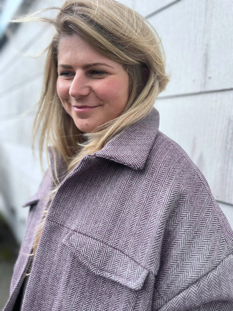 Nähbeispiel von unserem German Tweed Dornröschen als Jacke Jens von Sewingmachina