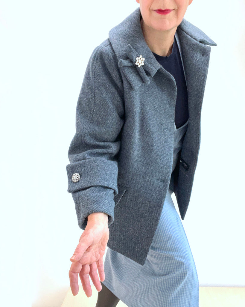 Nähbeispiel unserer recycelten Wolle als Jacke 31-1 von Sistermagpattern