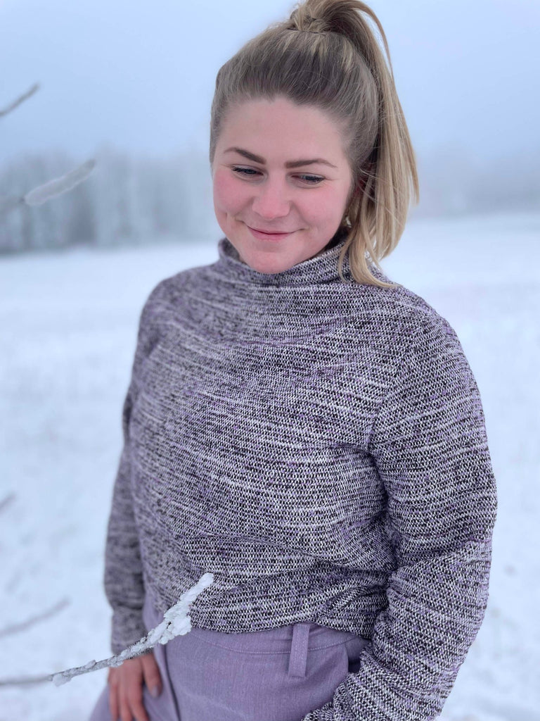 Designbeispiel vom Bouclé Amethyst als Pullover aus der Burda!